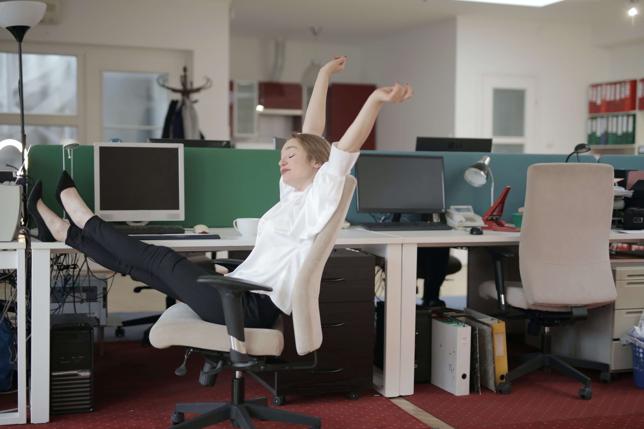 10 Reasons To Offer Employee Wellbeing At The Workplace 10 Reasons To Offer Employee Wellbeing At The Workplace